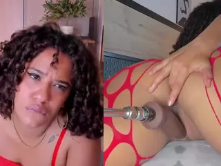 Cinnamon Afrodit's Live Sex Cam Show