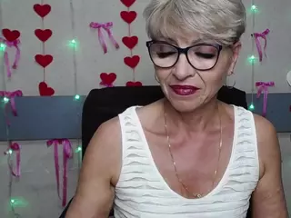 EllaBonito's Live Sex Cam Show