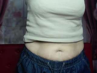 Live cam show with EmiliaGree