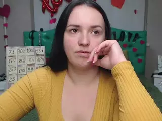 IsabelBlackberry's Live Sex Cam Show