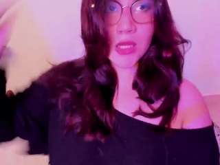 Live cam show with kiaarax