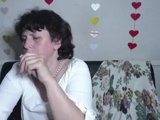 LuciaMii's Live Sex Cam Show