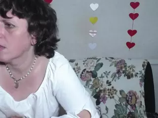LuciaMii's Live Sex Cam Show