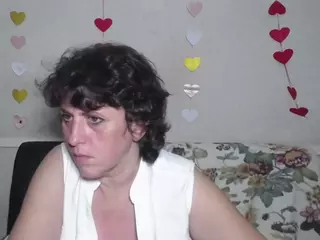 LuciaMii's Live Sex Cam Show