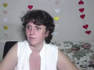 LuciaMii's Live Sex Cam Show