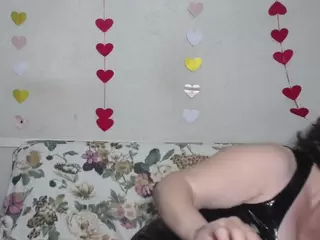 LuciaMii's Live Sex Cam Show