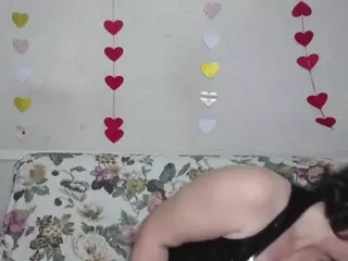 LuciaMii's Live Sex Cam Show