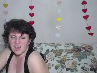 LuciaMii's Live Sex Cam Show