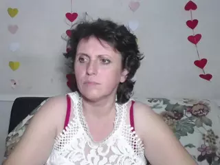 LuciaMii's Live Sex Cam Show