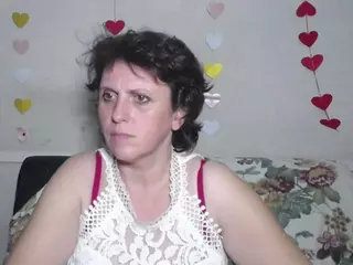 LuciaMii's Live Sex Cam Show