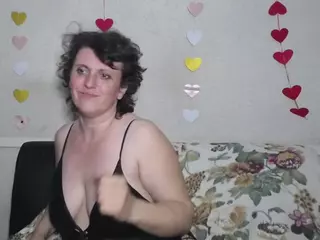 LuciaMii's Live Sex Cam Show