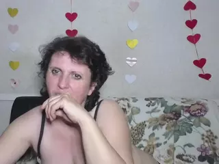 LuciaMii's Live Sex Cam Show