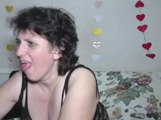LuciaMii's Live Sex Cam Show