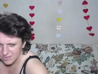 LuciaMii's Live Sex Cam Show