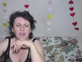 LuciaMii's Live Sex Cam Show