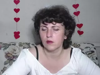 LuciaMii's Live Sex Cam Show