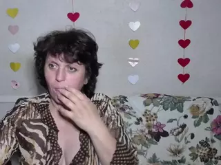 LuciaMii's Live Sex Cam Show