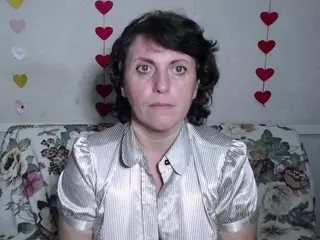 LuciaMii's Live Sex Cam Show