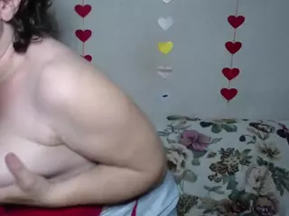 LuciaMii's Live Sex Cam Show