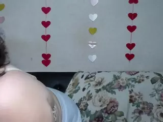 LuciaMii's Live Sex Cam Show