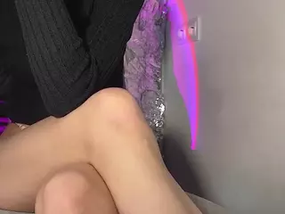 Cherry-Bomb1's Live Sex Cam Show