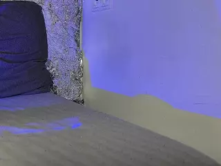 Cherry-Bomb1's Live Sex Cam Show