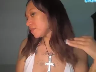Slimthickxxx's Live Sex Cam Show