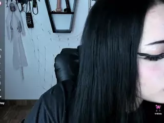 cristal-kosh's Live Sex Cam Show