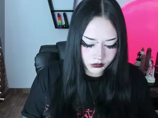 cristal-kosh's Live Sex Cam Show
