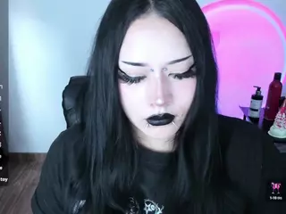 cristal-kosh's Live Sex Cam Show