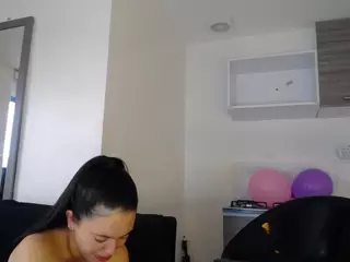 SilvanaRoushe's Live Sex Cam Show