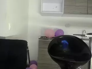 SilvanaRoushe's Live Sex Cam Show