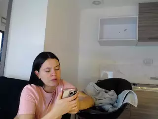 SilvanaRoushe's Live Sex Cam Show