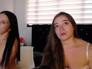 SilvanaRoushe's Live Sex Cam Show