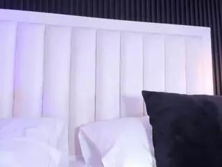 Caitlyn's Live Sex Cam Show