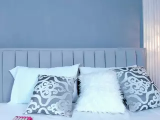 Caitlyn's Live Sex Cam Show