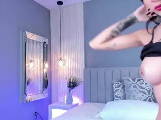 Caitlyn's Live Sex Cam Show