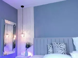 Caitlyn's Live Sex Cam Show