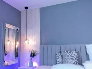 Caitlyn's Live Sex Cam Show