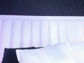 Caitlyn's Live Sex Cam Show