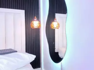 Caitlyn's Live Sex Cam Show