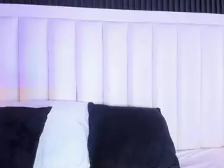 Caitlyn's Live Sex Cam Show