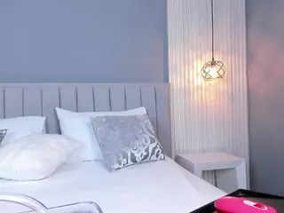Caitlyn's Live Sex Cam Show