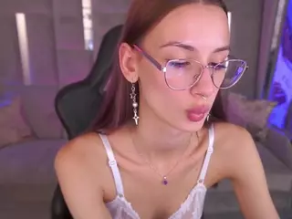 CozyMell's Live Sex Cam Show