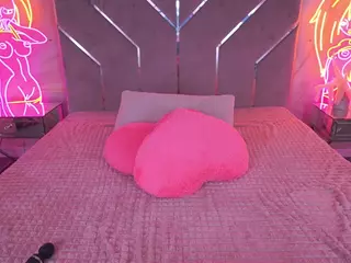 CozyMell's Live Sex Cam Show