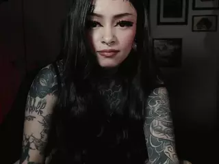 HeraInk's Live Sex Cam Show