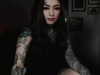 HeraInk's Live Sex Cam Show