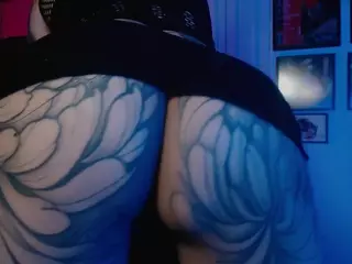 HeraInk's Live Sex Cam Show