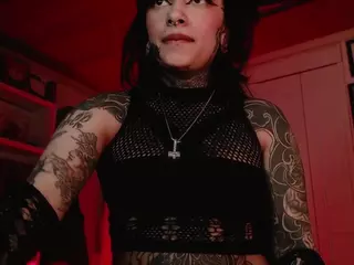 HeraInk's Live Sex Cam Show