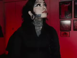 HeraInk's Live Sex Cam Show